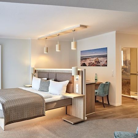 Hotel Strandidyll เกรอมิทซ์ ภายนอก รูปภาพ
