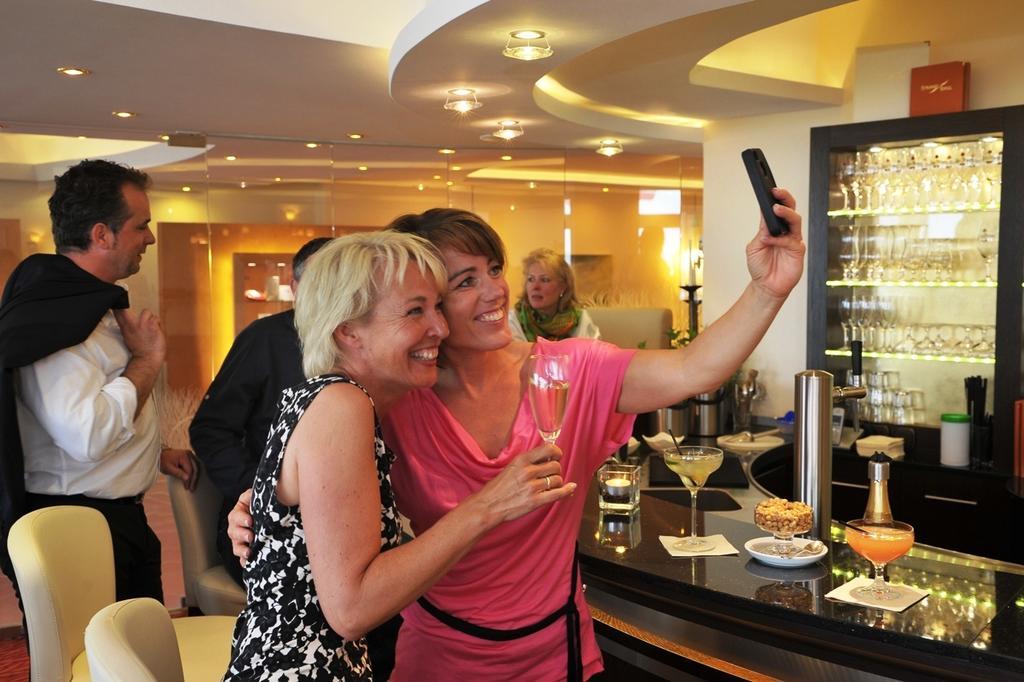 Hotel Strandidyll เกรอมิทซ์ ภายนอก รูปภาพ