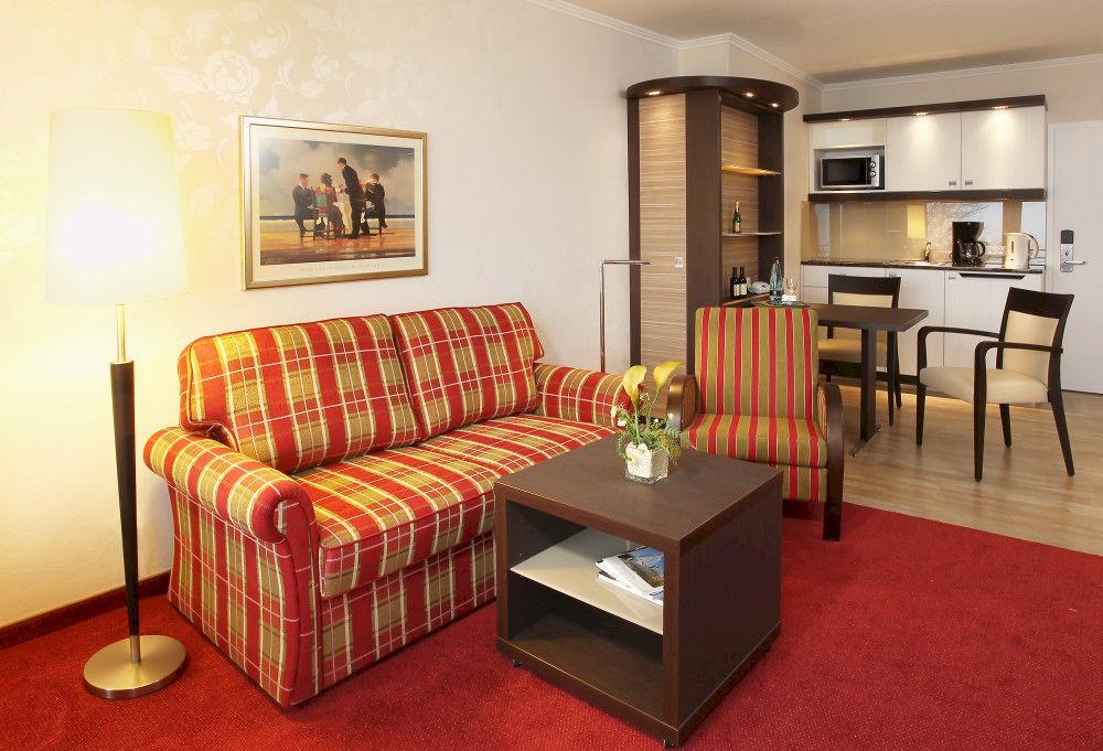 Hotel Strandidyll เกรอมิทซ์ ภายนอก รูปภาพ