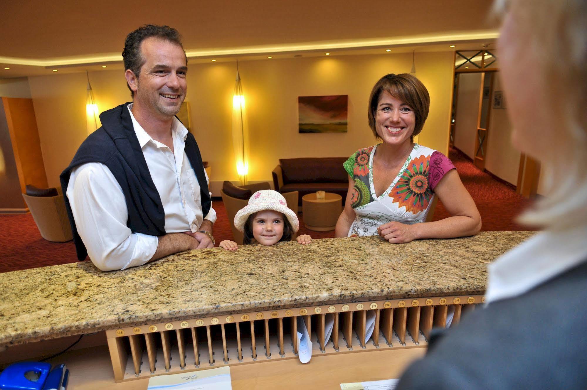 Hotel Strandidyll เกรอมิทซ์ ภายนอก รูปภาพ